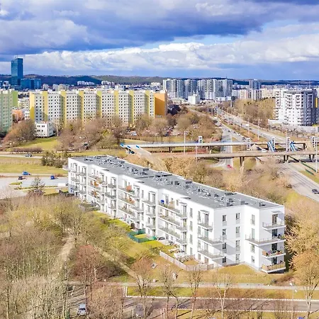 Glow Apartments, Zaspa, Dywizjonu 303 Apartment *